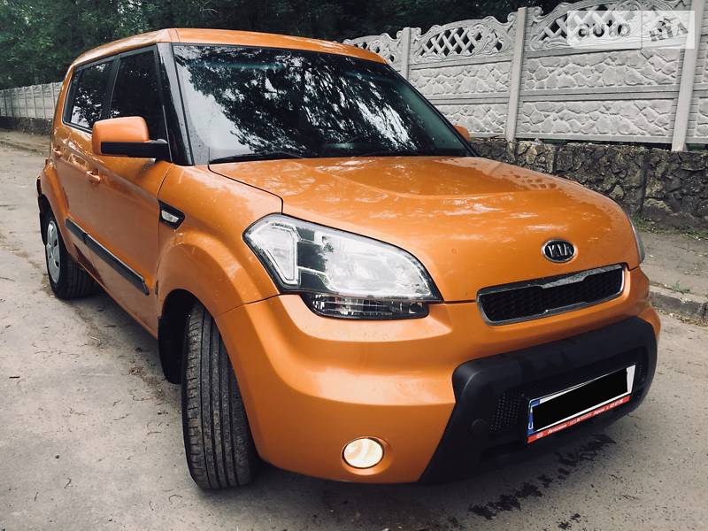 Хэтчбек Kia Soul 2011 в Херсоне