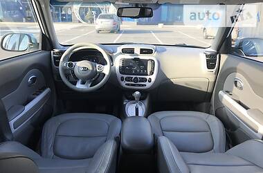 Хэтчбек Kia Soul 2016 в Киеве