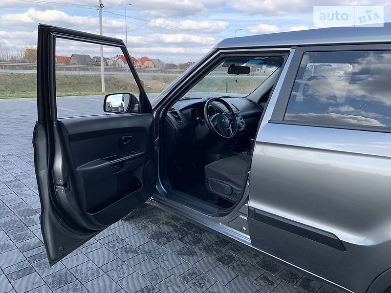 Хетчбек Kia Soul 2009 в Стрию