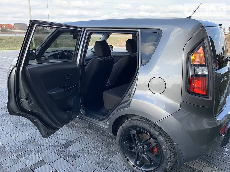 Хетчбек Kia Soul 2009 в Стрию