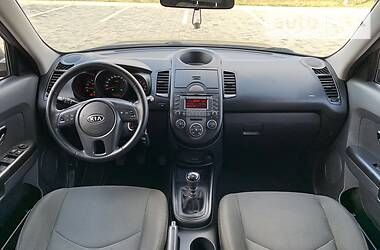Хетчбек Kia Soul 2009 в 