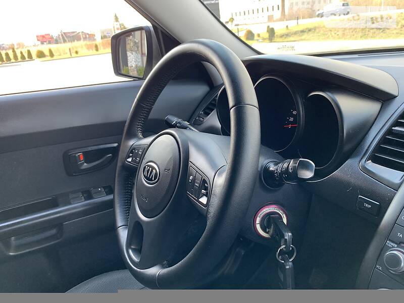 Хетчбек Kia Soul 2009 в Стрию