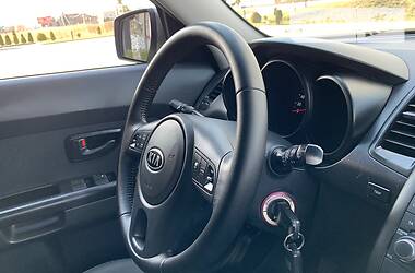 Хетчбек Kia Soul 2009 в 