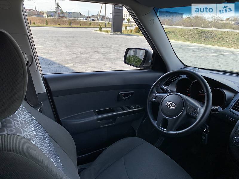 Хетчбек Kia Soul 2009 в Стрию