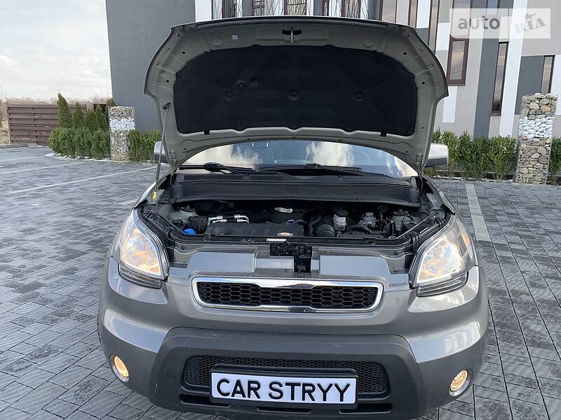 Хетчбек Kia Soul 2009 в Стрию