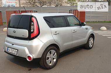 Внедорожник / Кроссовер Kia Soul 2015 в Киеве