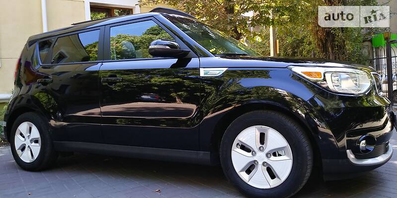 Kia Soul Sun & Fun Package