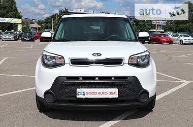 Хетчбек Kia Soul 2014 в 