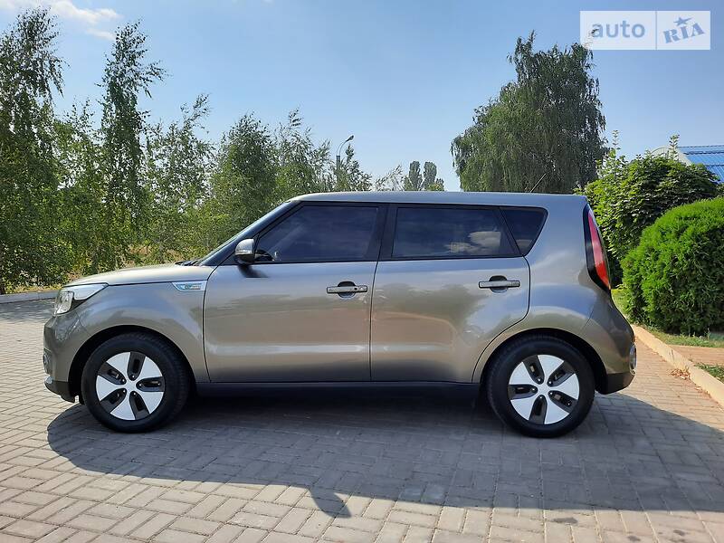 Хэтчбек Kia Soul 2016 в Кременчуге