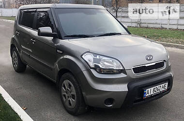 Хэтчбек Kia Soul 2011 в Киеве