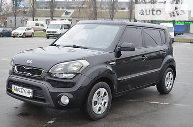 Минивэн Kia Soul 2012 в Киеве