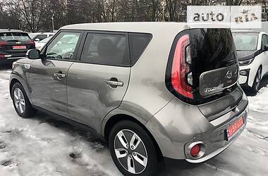 Хэтчбек Kia Soul 2017 в Одессе