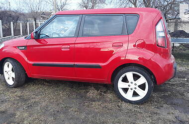 Внедорожник / Кроссовер Kia Soul 2010 в Дубно