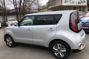 Хэтчбек Kia Soul 2017 в Одессе