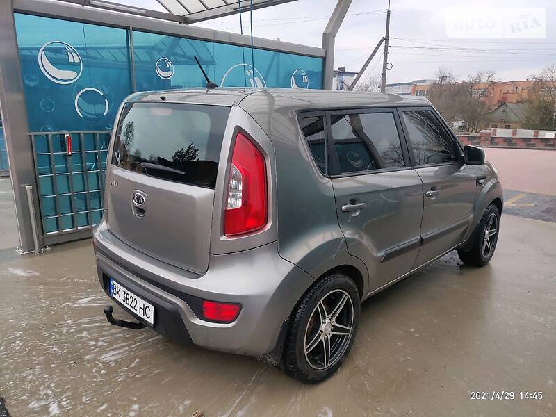 Внедорожник / Кроссовер Kia Soul 2011 в Ровно