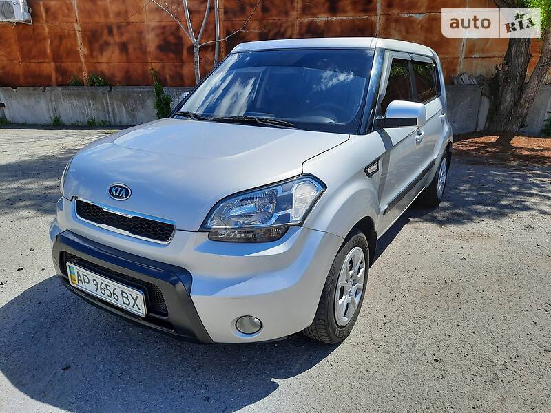 Универсал Kia Soul 2010 в Запорожье