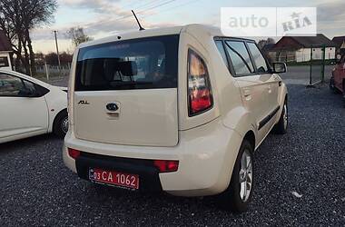 Универсал Kia Soul 2009 в Остроге