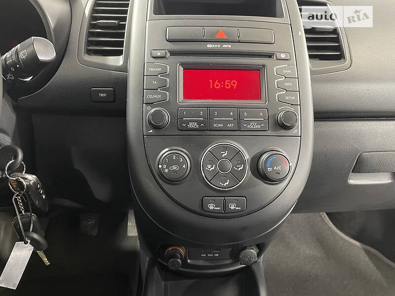 Хэтчбек Kia Soul 2011 в Киеве