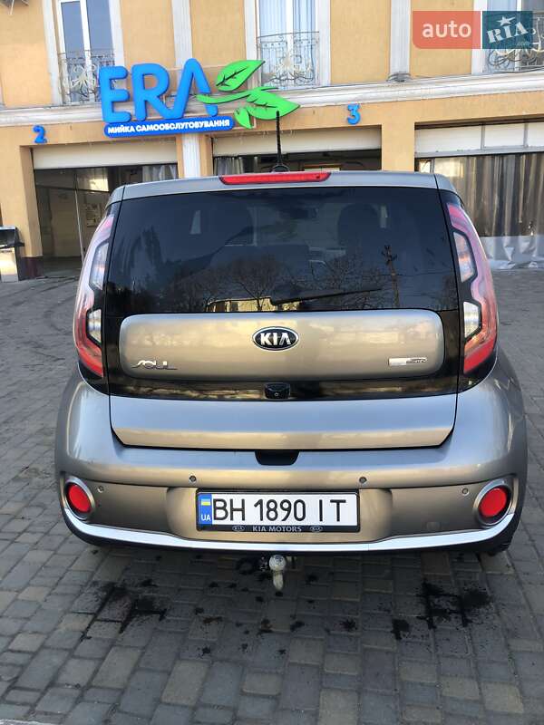 Хэтчбек Kia Soul 2015 в Одессе фото 3 Хэтчбек Kia Soul 2015 в Одессе