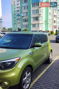 Внедорожник / Кроссовер Kia Soul 2017 в Черкассах