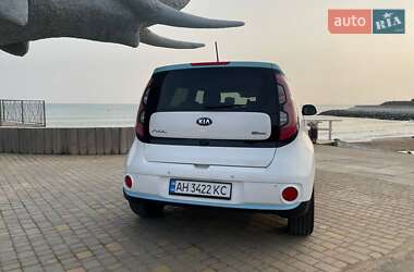 Внедорожник / Кроссовер Kia Soul 2015 в Одессе