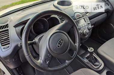 Внедорожник / Кроссовер Kia Soul 2008 в 