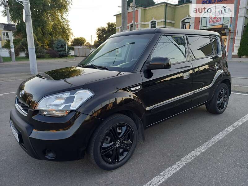 Внедорожник / Кроссовер Kia Soul 2009 в 