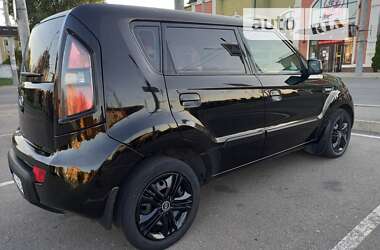 Внедорожник / Кроссовер Kia Soul 2009 в 