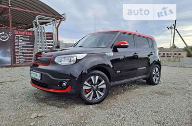 Внедорожник / Кроссовер Kia Soul 2016 в Новой Ушице