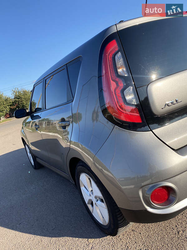 Внедорожник / Кроссовер Kia Soul 2016 в Прилуках фото 35 Внедорожник / Кроссовер Kia Soul 2016 в Прилуках