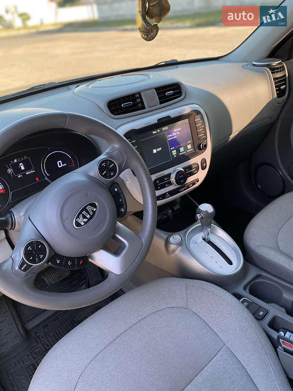 Внедорожник / Кроссовер Kia Soul 2016 в Прилуках фото 52 Внедорожник / Кроссовер Kia Soul 2016 в Прилуках