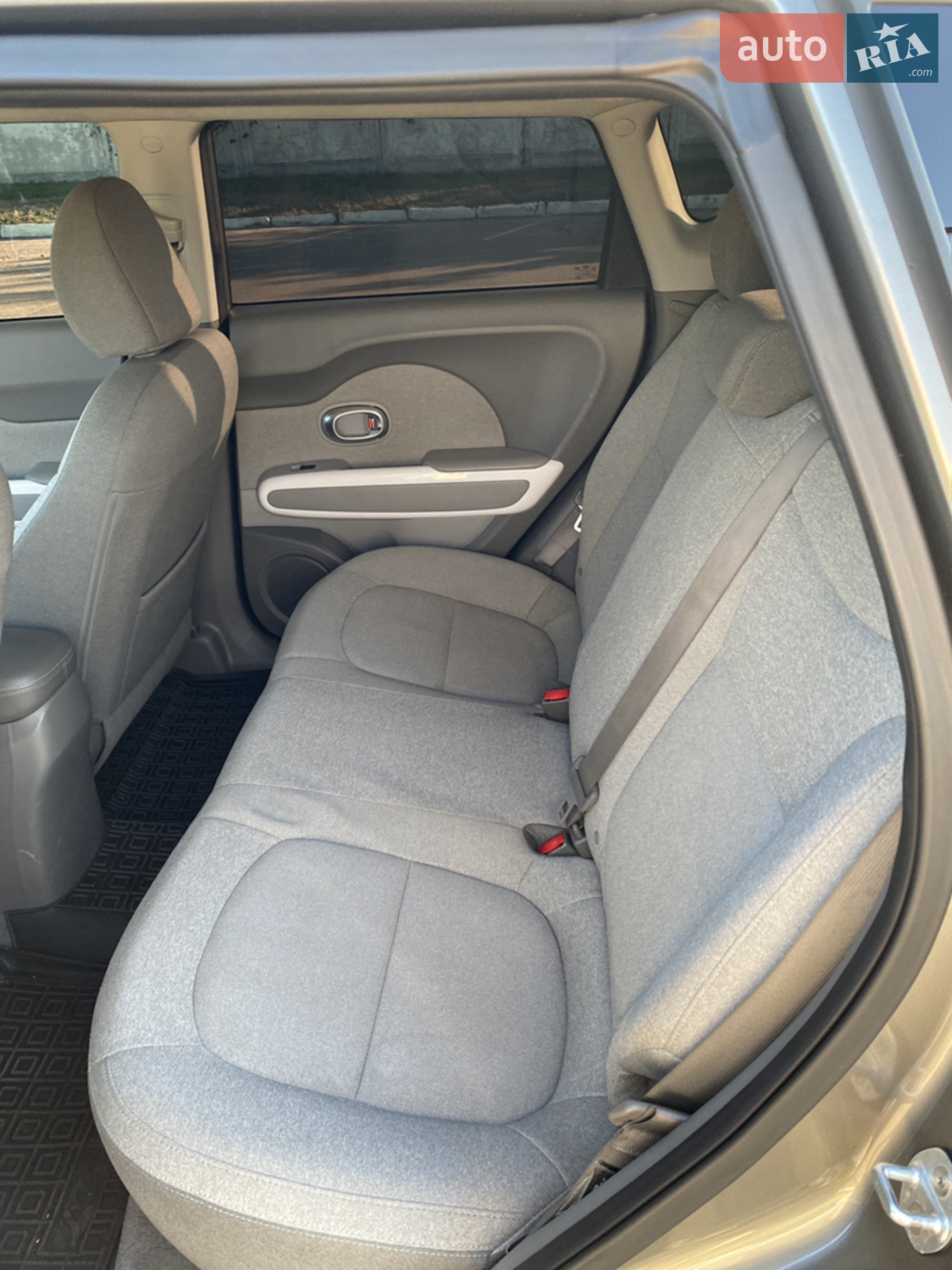 2016 Kia Soul - мініатюра 81