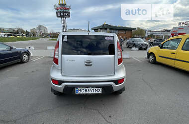 Позашляховик / Кросовер Kia Soul 2012 в Львові