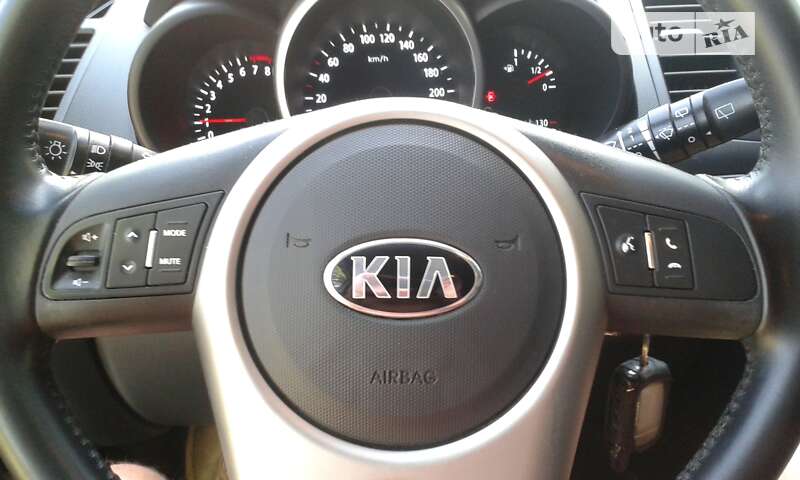 Внедорожник / Кроссовер Kia Soul 2012 в Кривом Роге