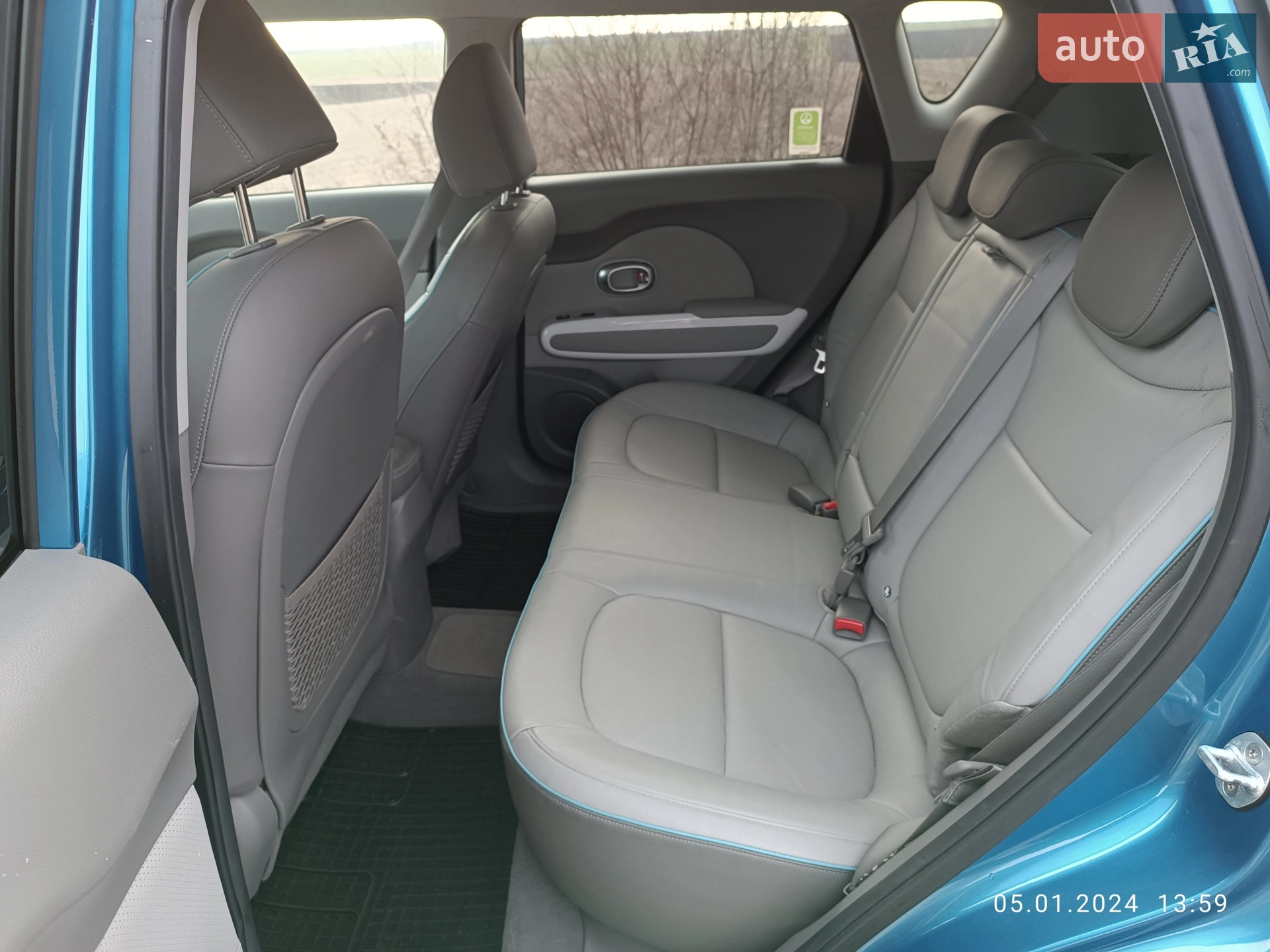 Kia Soul 2018 VIN KNAJX81EFJ7031030 фото оголошення 7 з 13