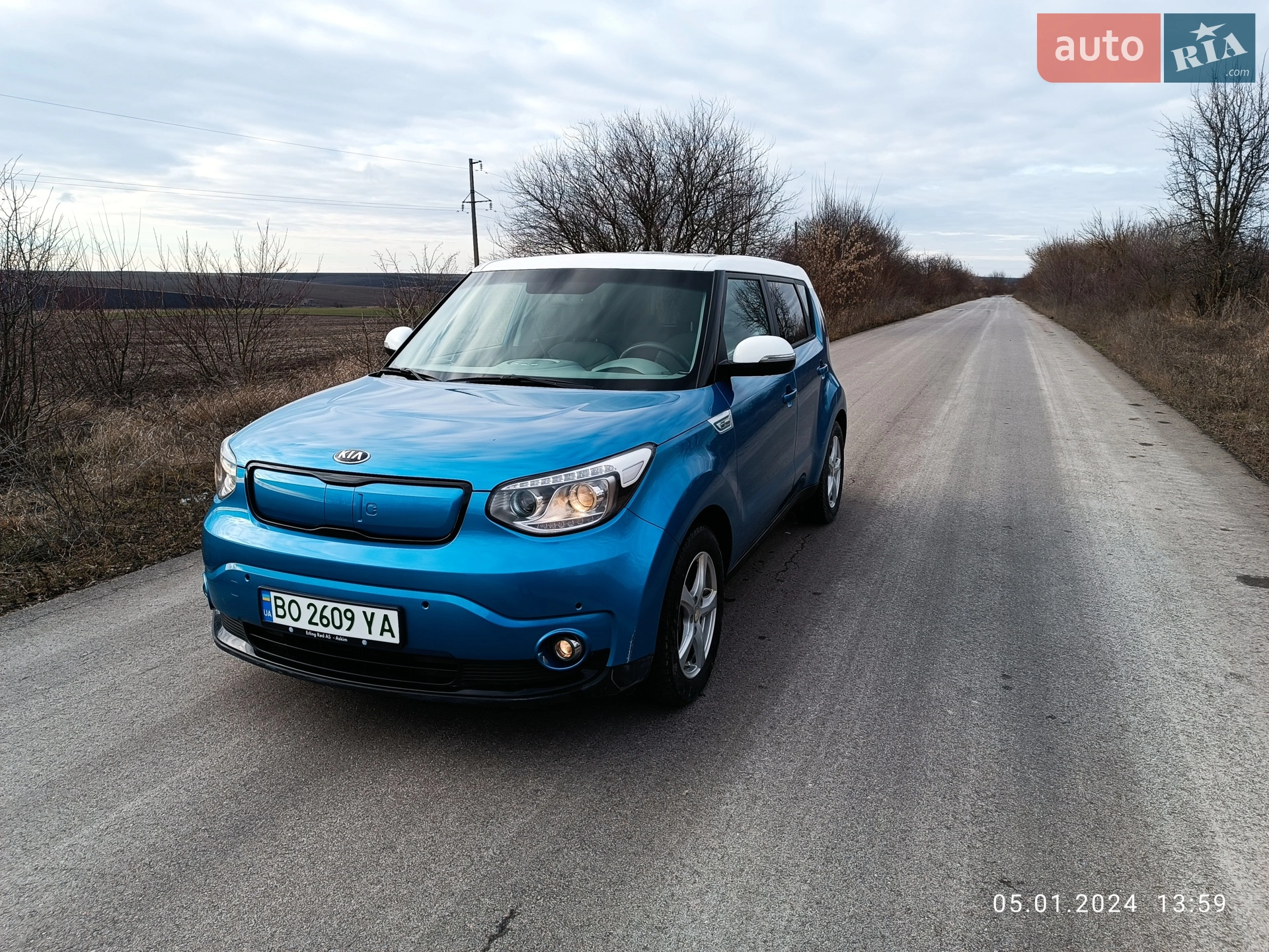 Kia Soul 2018 VIN KNAJX81EFJ7031030 фото оголошення 11 з 13