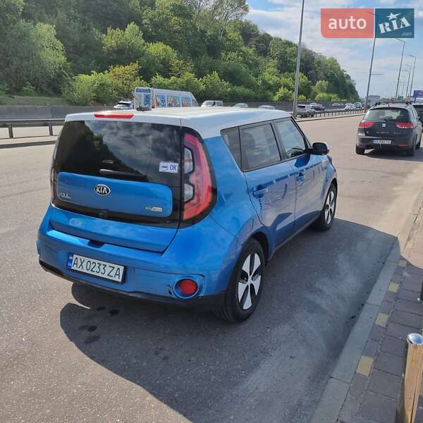 Позашляховик / Кросовер Kia Soul 2016 в Харкові