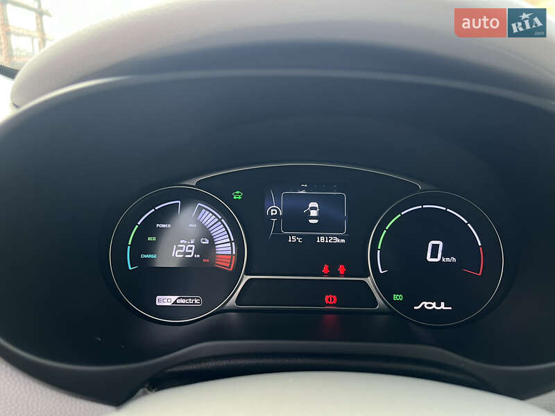 Позашляховик / Кросовер Kia Soul 2017 в Житомирі