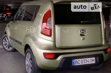 Позашляховик / Кросовер Kia Soul 2013 в Львові