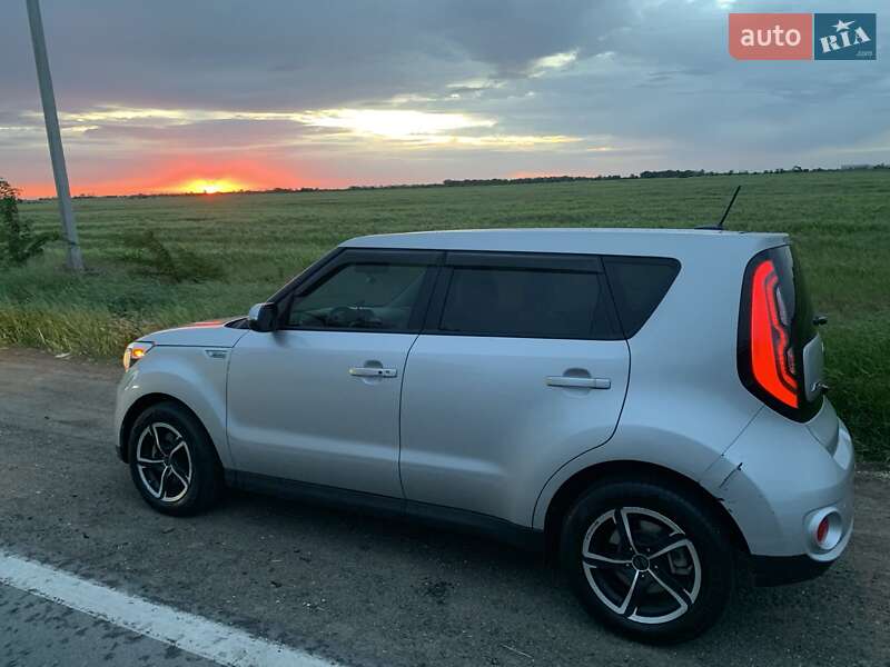 Внедорожник / Кроссовер Kia Soul 2016 в Одессе фото 11 Внедорожник / Кроссовер Kia Soul 2016 в Одессе