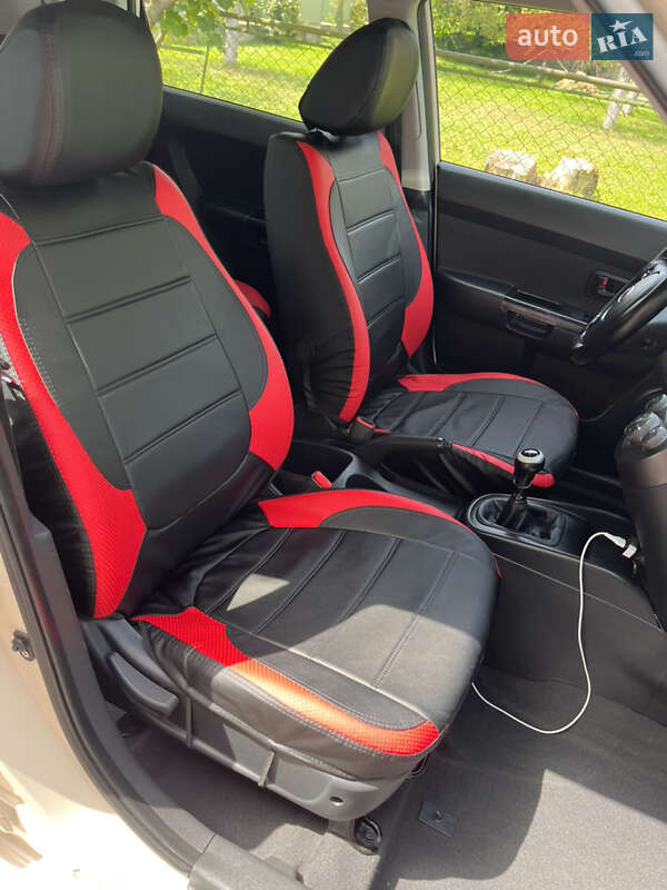 Позашляховик / Кросовер Kia Soul 2009 в Косові