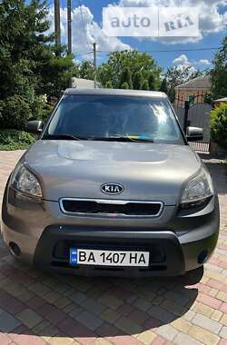 Внедорожник / Кроссовер Kia Soul 2011 в Александрие