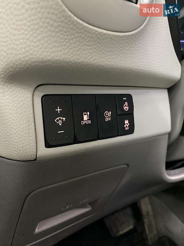 Позашляховик / Кросовер Kia Soul 2016 в Києві