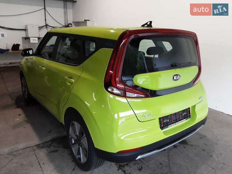 Позашляховик / Кросовер Kia Soul 2021 в Лубнах