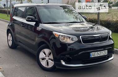 Внедорожник / Кроссовер Kia Soul 2015 в Днепре