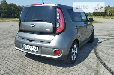 Позашляховик / Кросовер Kia Soul 2015 в Львові