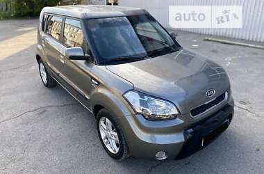 Внедорожник / Кроссовер Kia Soul 2009 в Черновцах