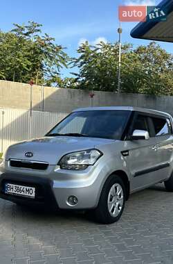 Позашляховик / Кросовер Kia Soul 2011 в Одесі