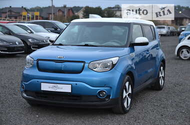 Внедорожник / Кроссовер Kia Soul 2015 в Луцке