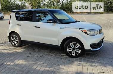 Внедорожник / Кроссовер Kia Soul 2016 в Одессе